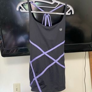 Eleven tank size small